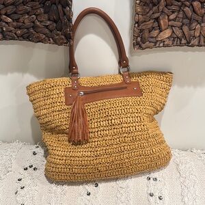 J. Jill Brown Tote Bag with Intricate Weaving never used.☀️⛱️
